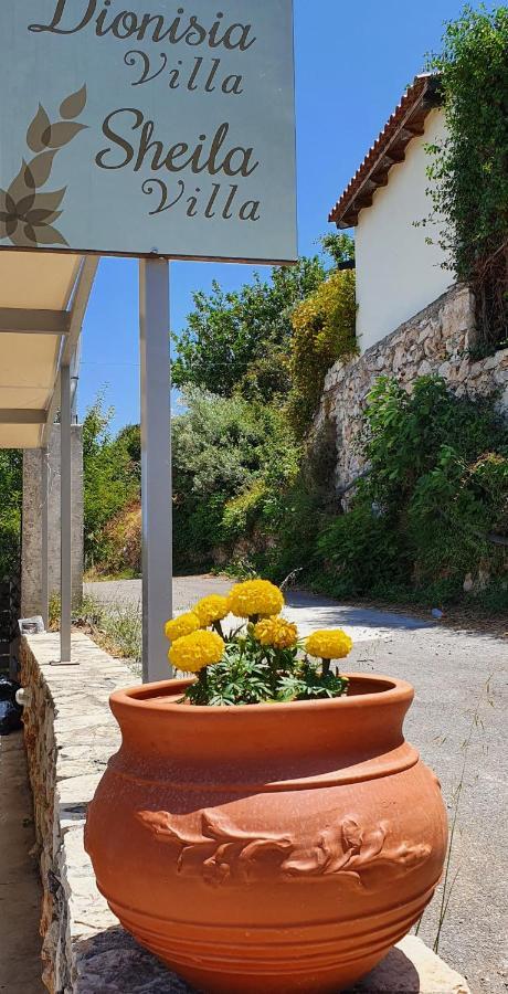 Villa Sheila With Private Pool Roumelí Exterior photo
